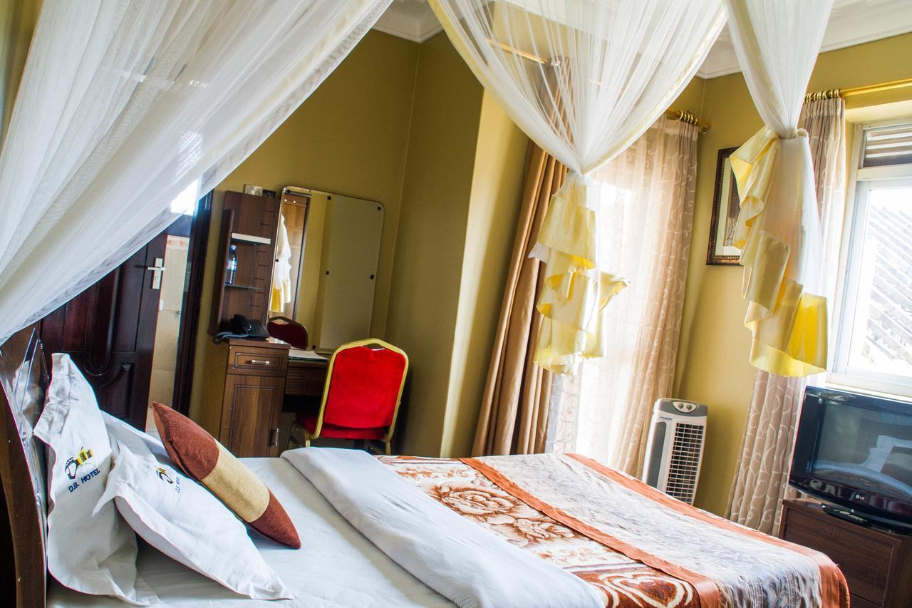 Desert Breeze Hotel Arua Exterior photo